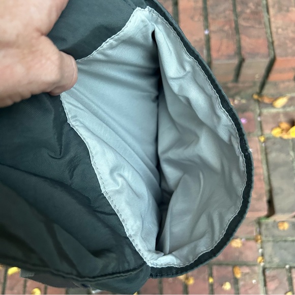 BAGGALLINI Gray Crossbody - Picture 9 of 11